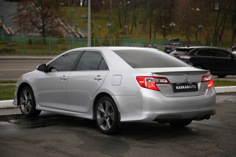 Toyota Camry 2014