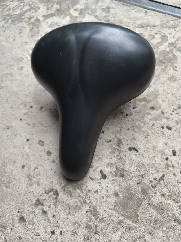 Siodelko rowerowe damskie Selle Royal Lite Foam
