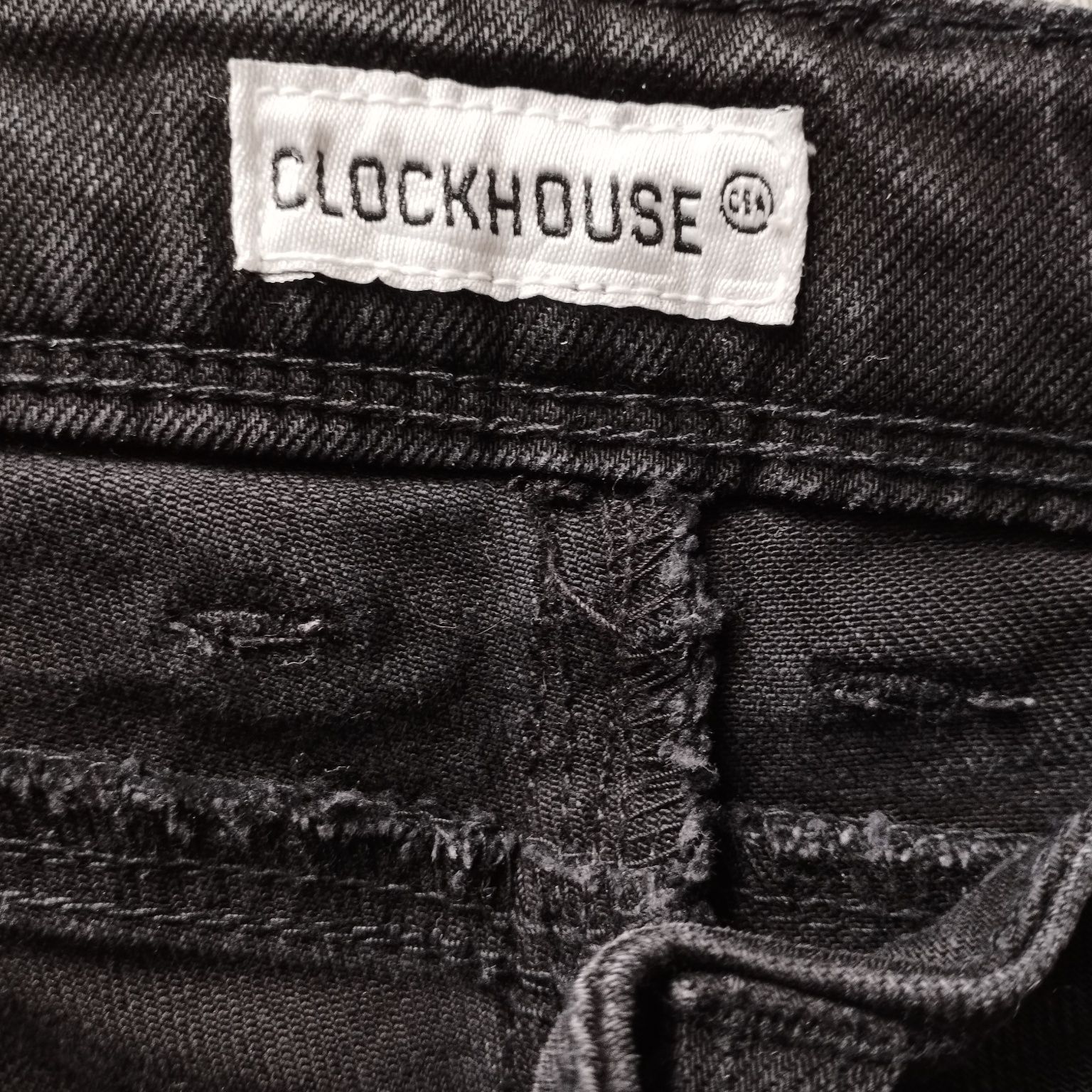 Czarne jeansy damskie Clockhouse | Rozmiar 36/38 | Prosta nogawka