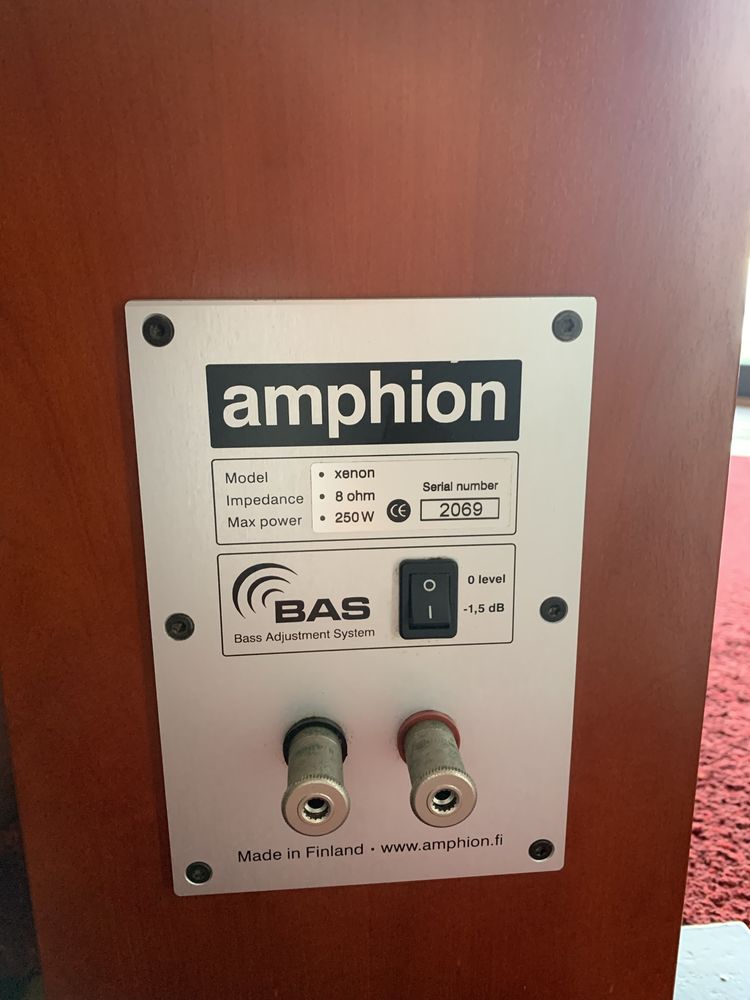 Amphion xenon 2 colunas