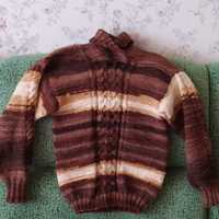 Детский шерстяной свитер 7..9 лет связан в ручную, новый