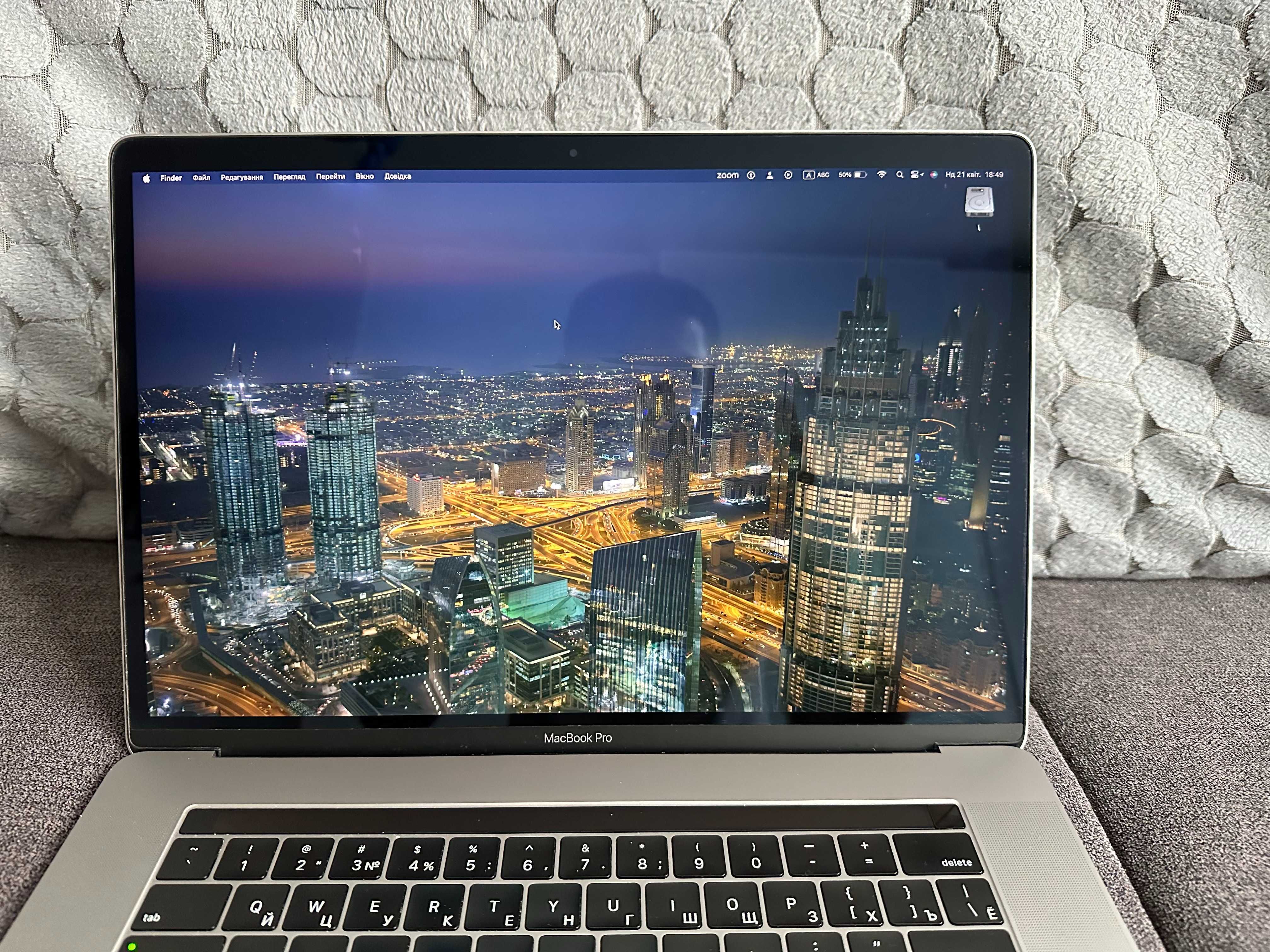 MacBook Pro 15 2019