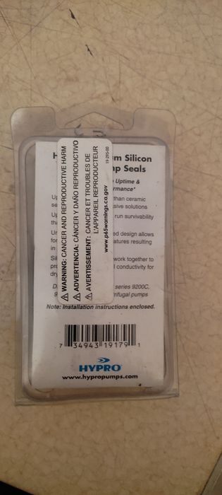 Продам Сальник Помпи Кейс 4430 оригінвл