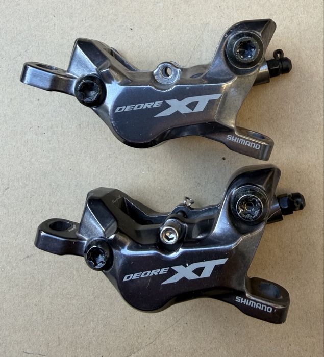 2 Zaciski Shimano XT BR-M8120