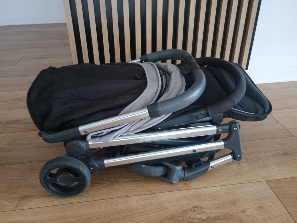 Sprzedam spacerowkę