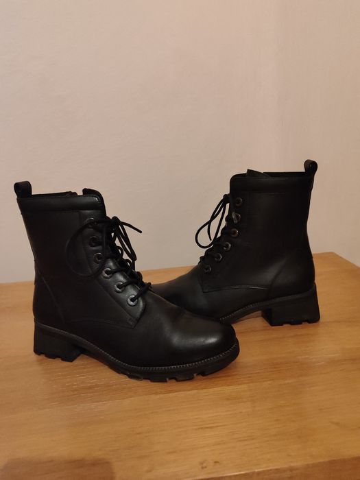 Шкіряні жіночі черевики Caprice, розмір 39