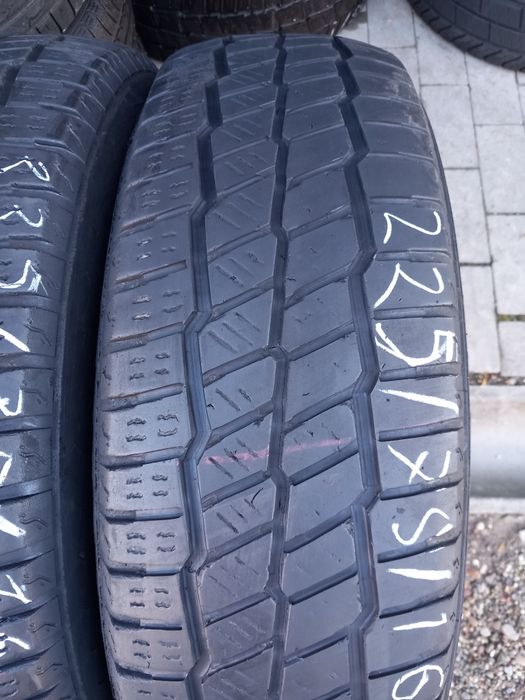 2x Opony Używane Całoroczne 225/75R16C Goodride