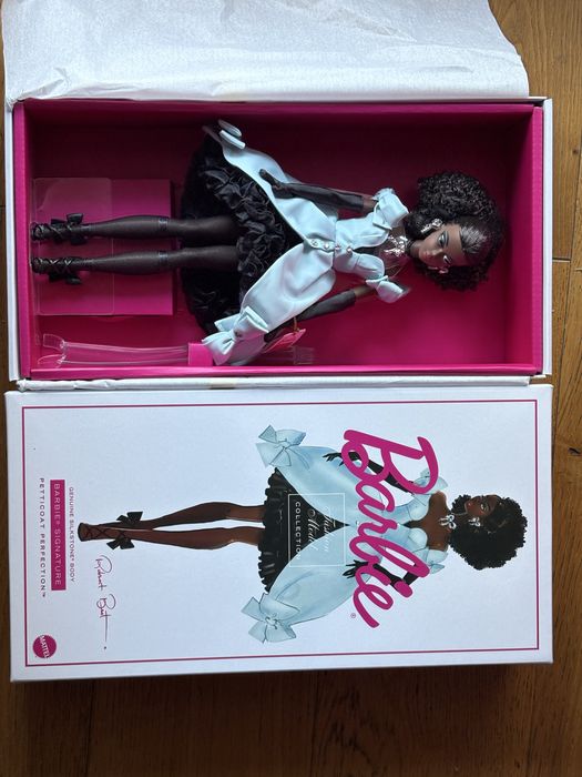 Barbie kolekcjonerska Signature Silkstone Fashion Model nr3