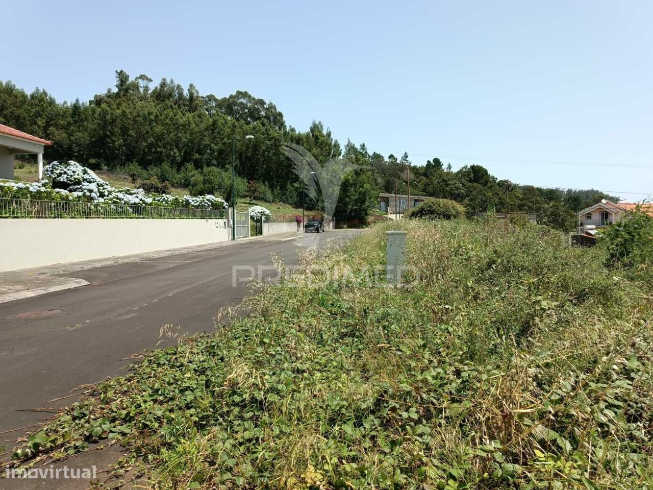 Terreno para construção vista mar em Santa Cruz - Madeira