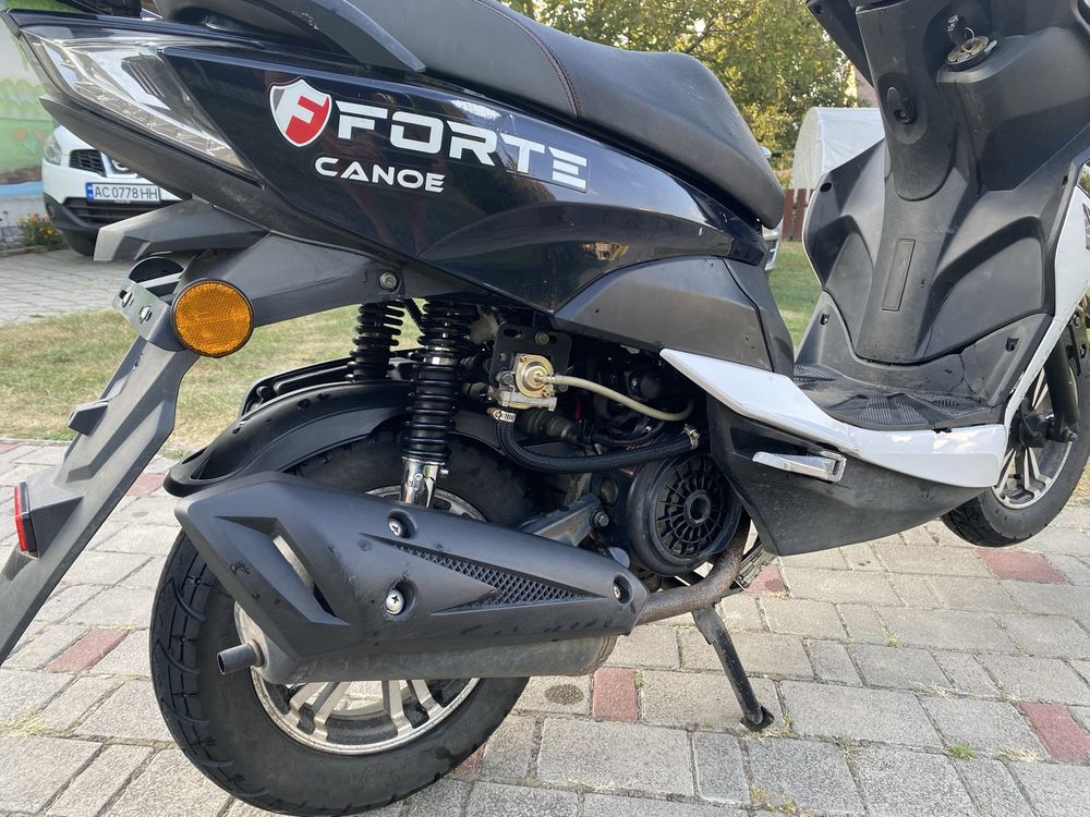 Скутер Forte Canoe