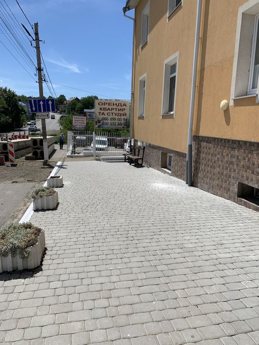 Студія, подобово, центр. Кіцмань.