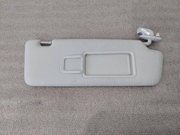 Pála de sol direita AUDI A1 Sportback (8XA, 8XF)