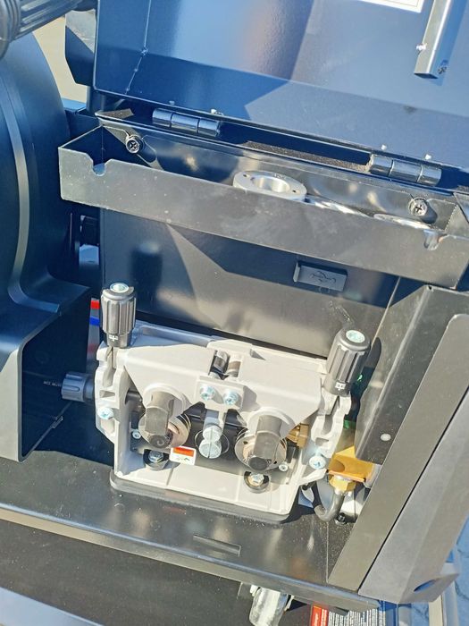 Spawarka MIG MAG 500A chłodzona Dual Pulse 4x4 Podajnik Przemysł