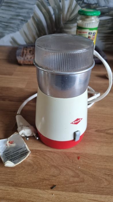 Młynek elektryczny do kawy Krups