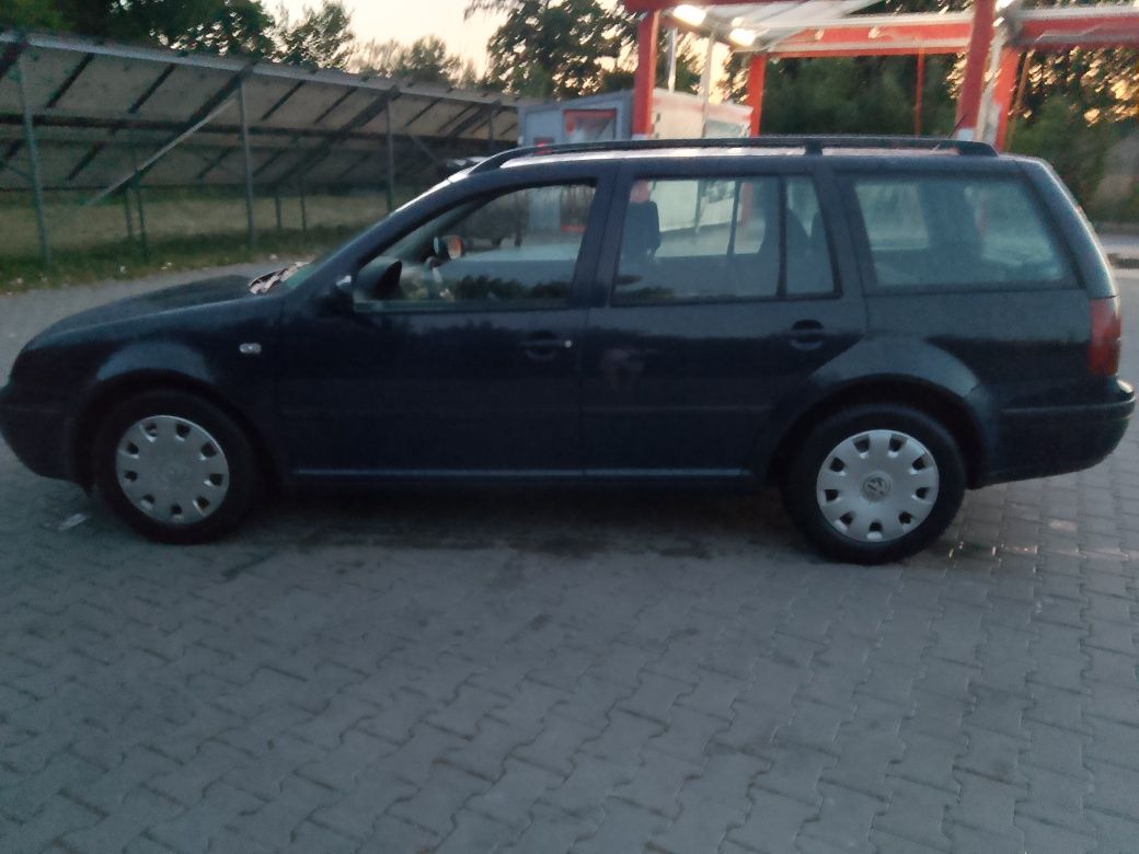 Sprzedam borę 1.9 TDI ,klima ,6 biegów