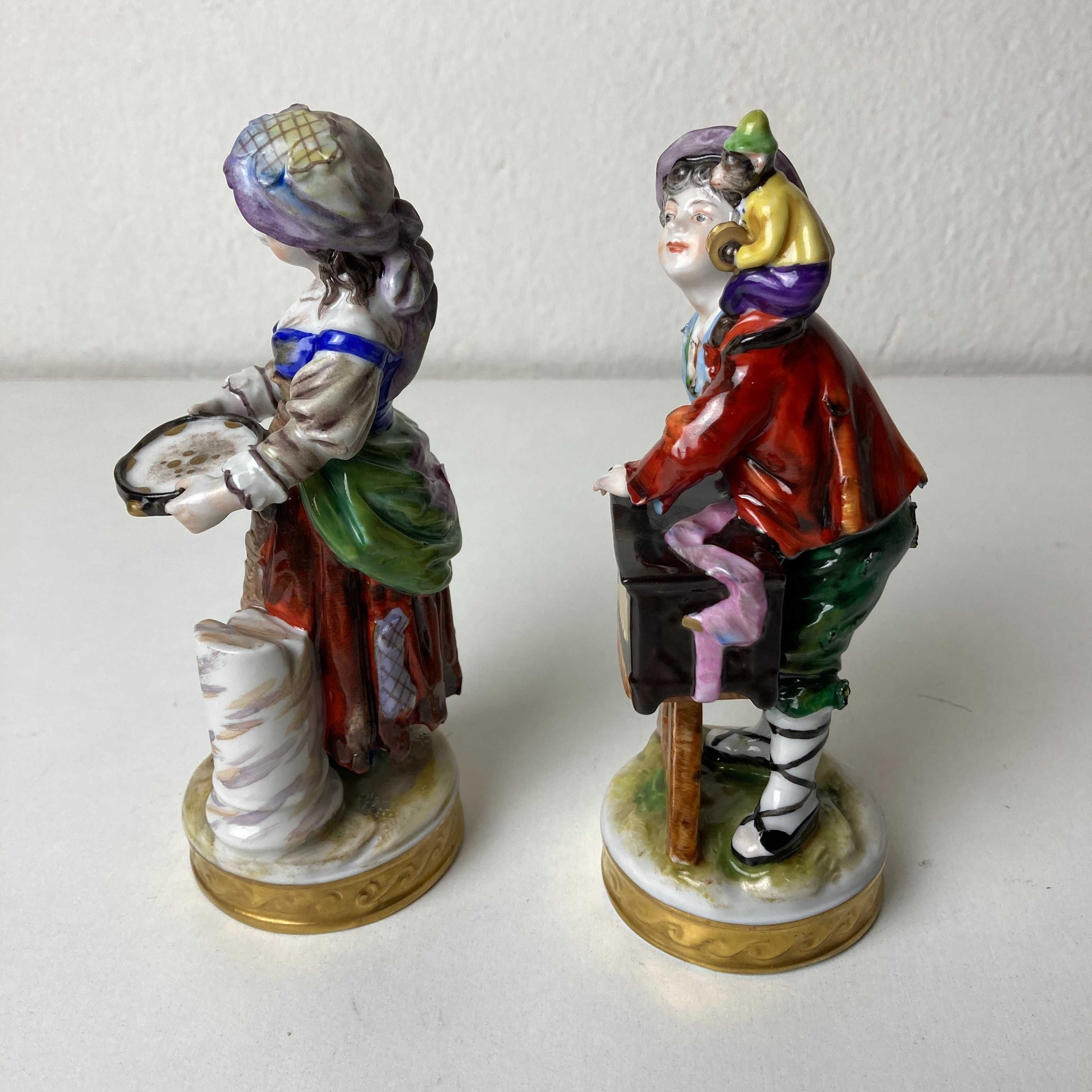 Par de Figuras Porcelana Volkstedt Alemanha Século XIX Menino e Menina