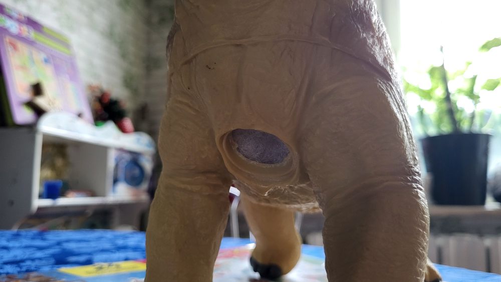 Duży dinozaur używany