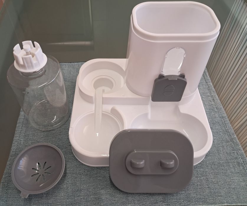 Comedouro para cão/gato