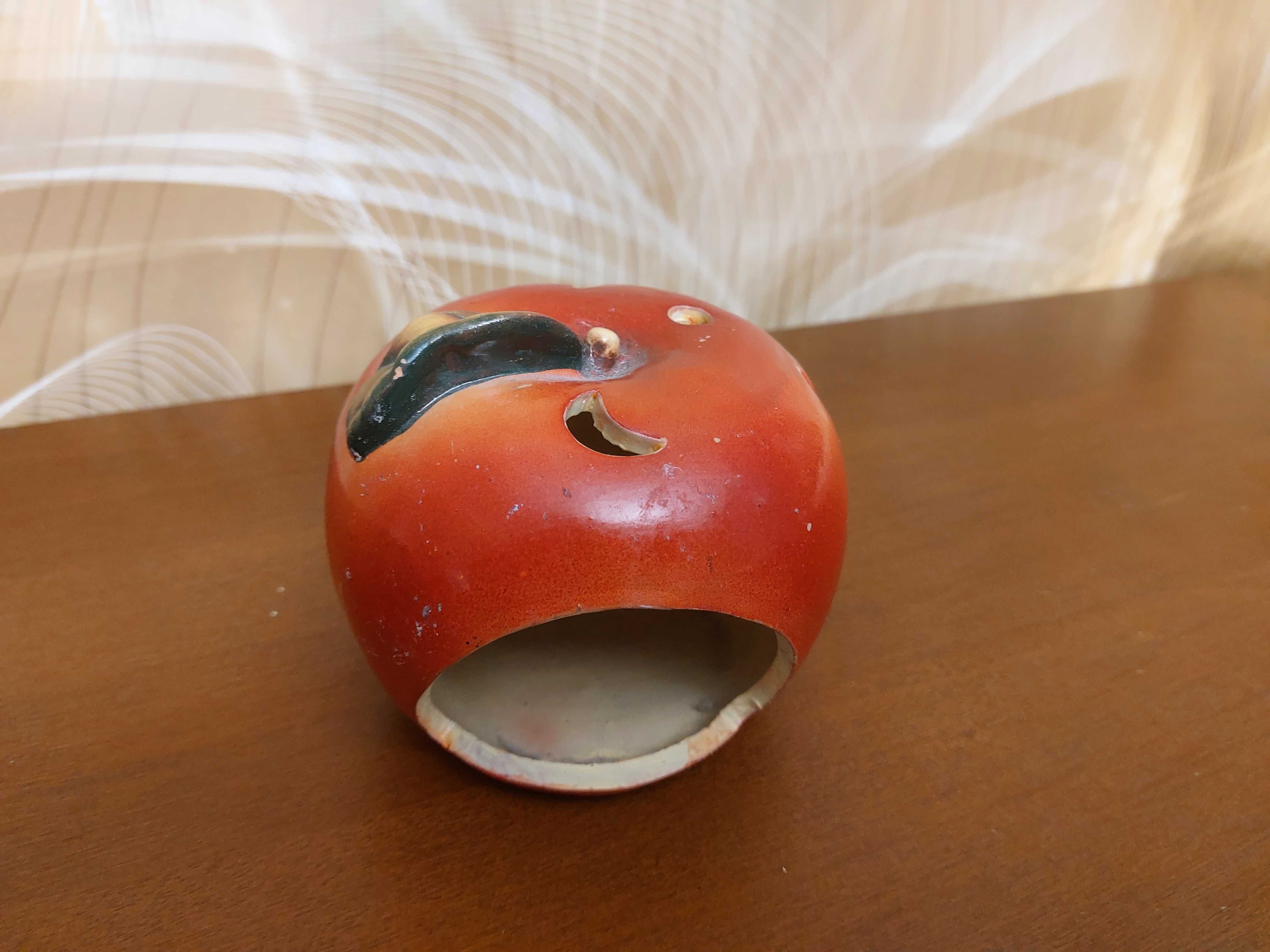 Ceramiczny podgrzewacz jabłko