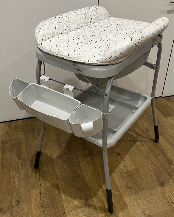 Столик пеленальний Chicco Cuddle & Bubble з ванночою