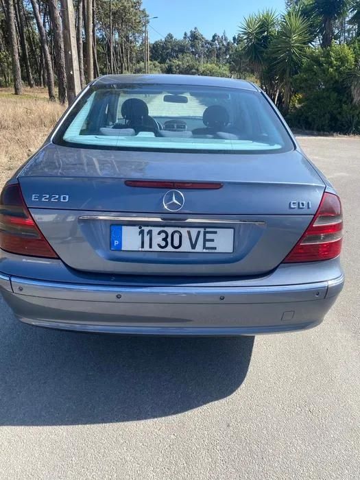 Mercedes E220 W211 150cv Automático