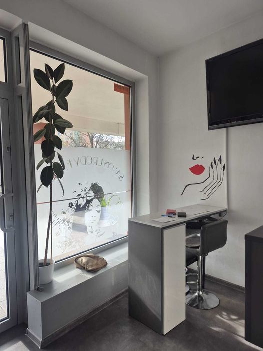 wynajmę lokal usługowy