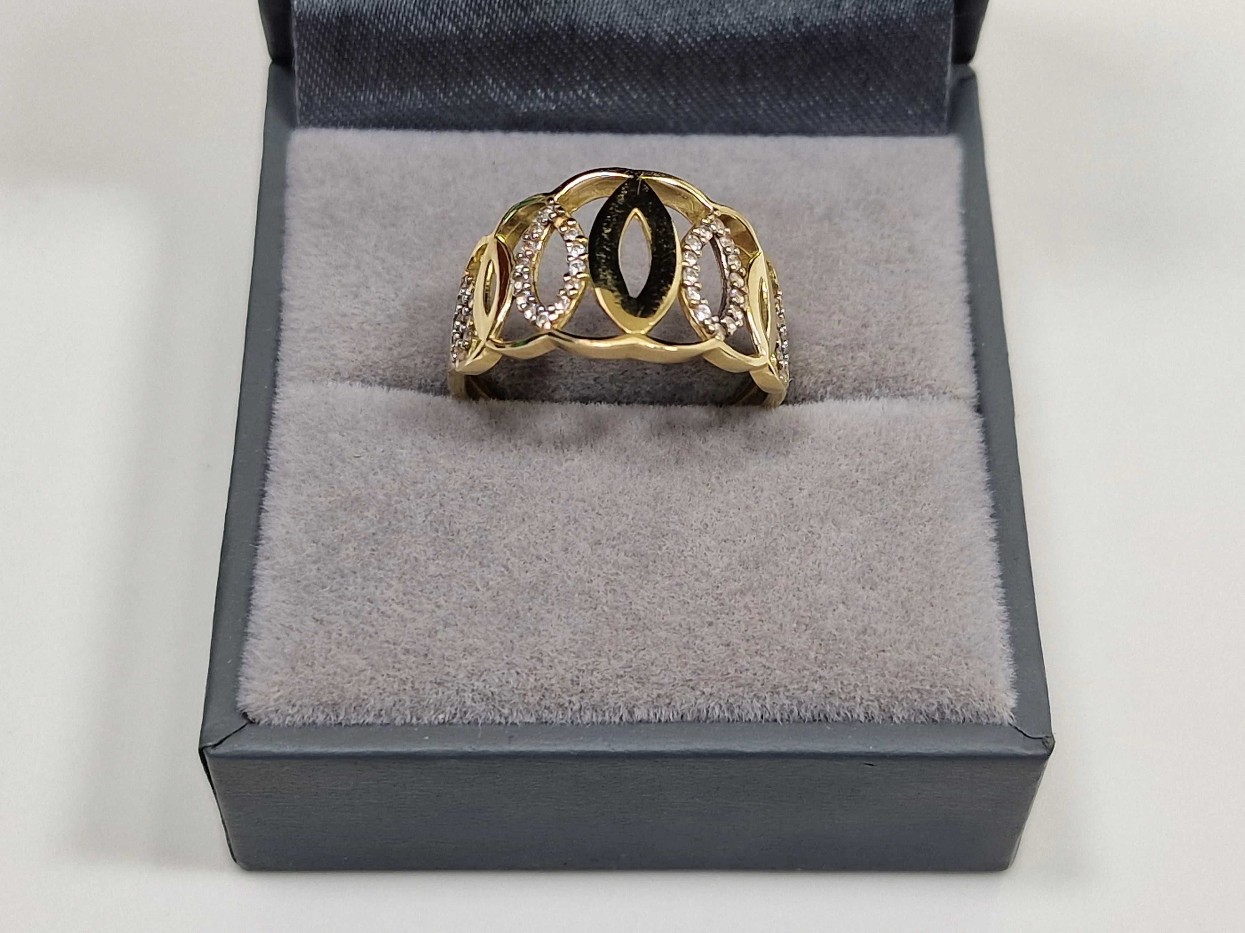 złoty pierścionek CYRKONIE P585 3,06G R15