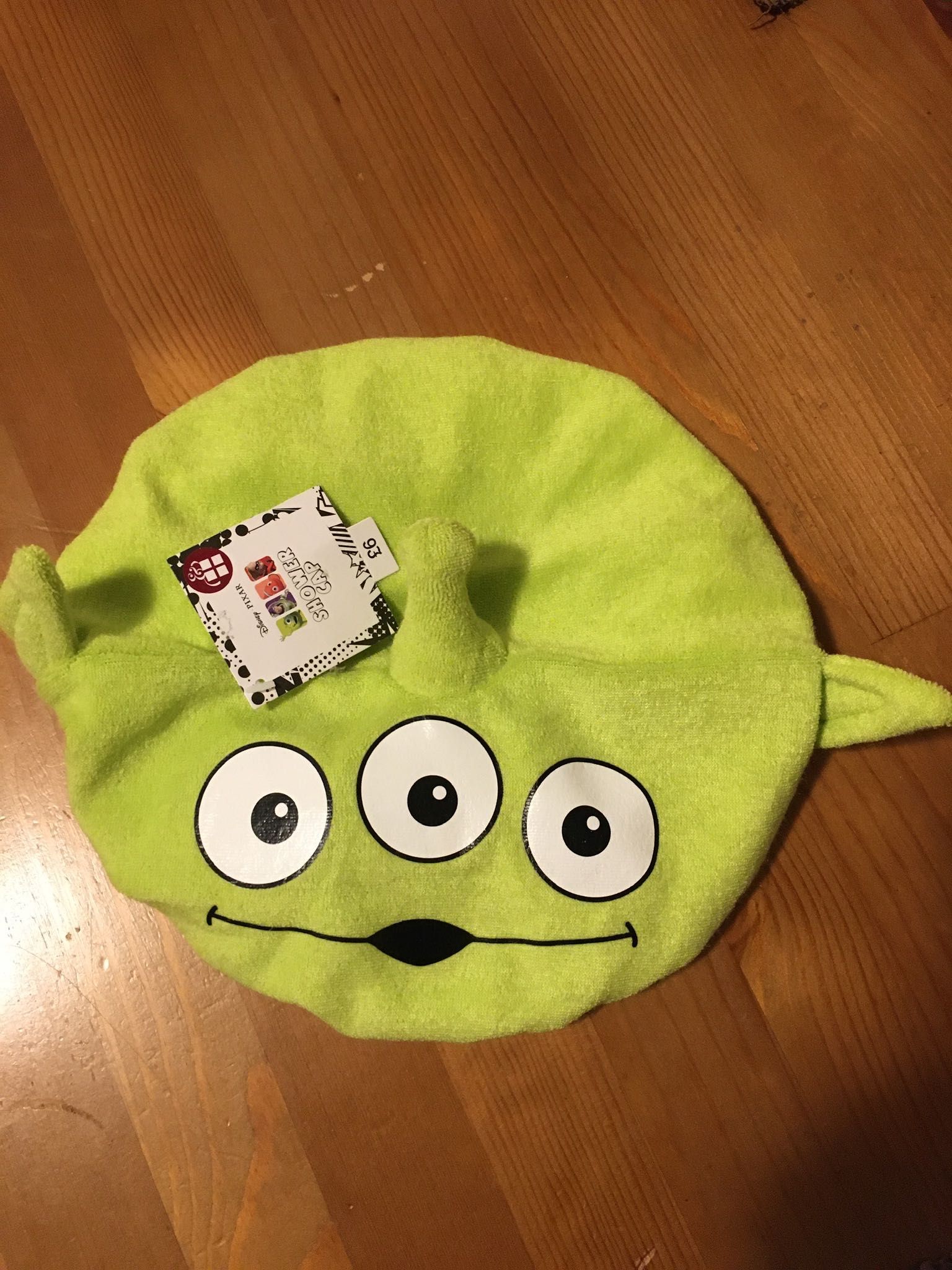 Nowy czepek do kąpieli Disney Pixar