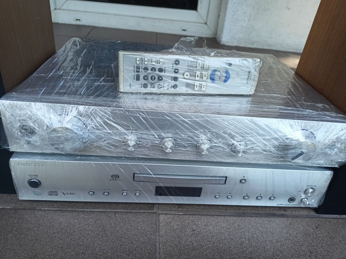 Onkyo A5VL +cd Onkyo  Cs5VL + gratis