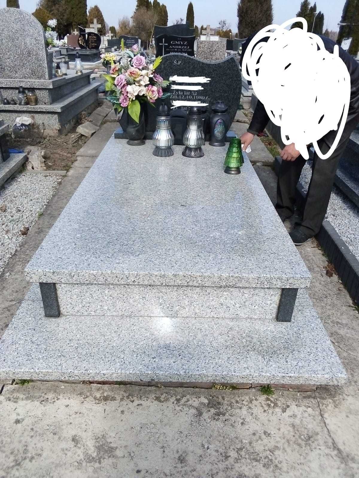 Nagrobek granitowy