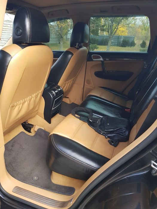Продам Porsche Cayenne