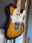 Squier Telecaster + Amplifcador Kustom Dart 10FX + Acessórios