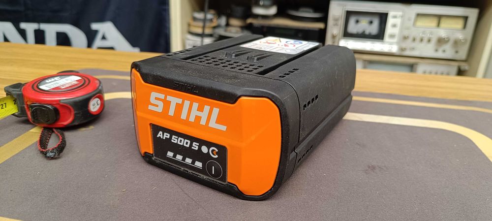 АКУМУЛЯТОР  STIHL  AP 500 S (в аварії)