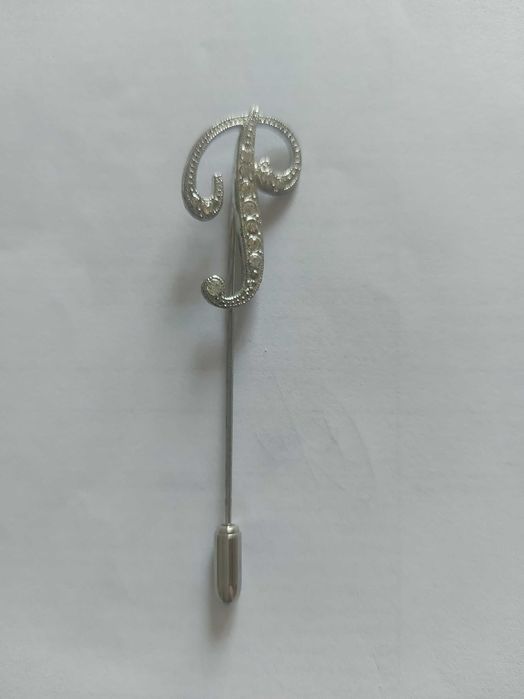 Броши Чехословаччина - літери