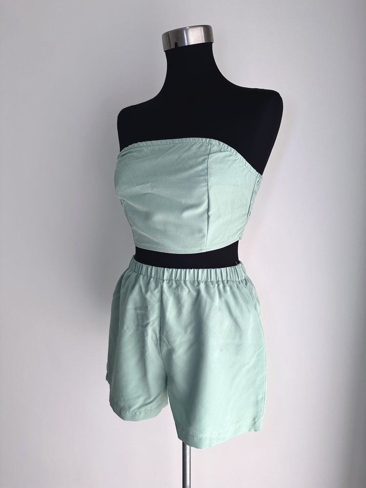Conjunto 3 peças (blazer, top, calçao)  - novo