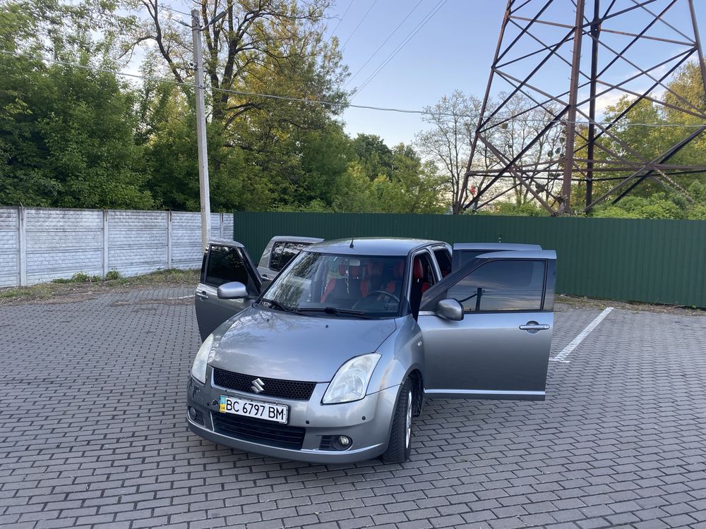 Продам авто Suzuki Swift 2006р. 1.3 бензин