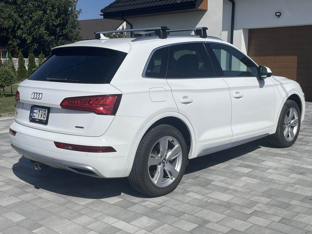 Audi Q5 2.0 45TFSI *252KM* *Bezwypadkowy* FILM * FULL OPCJA