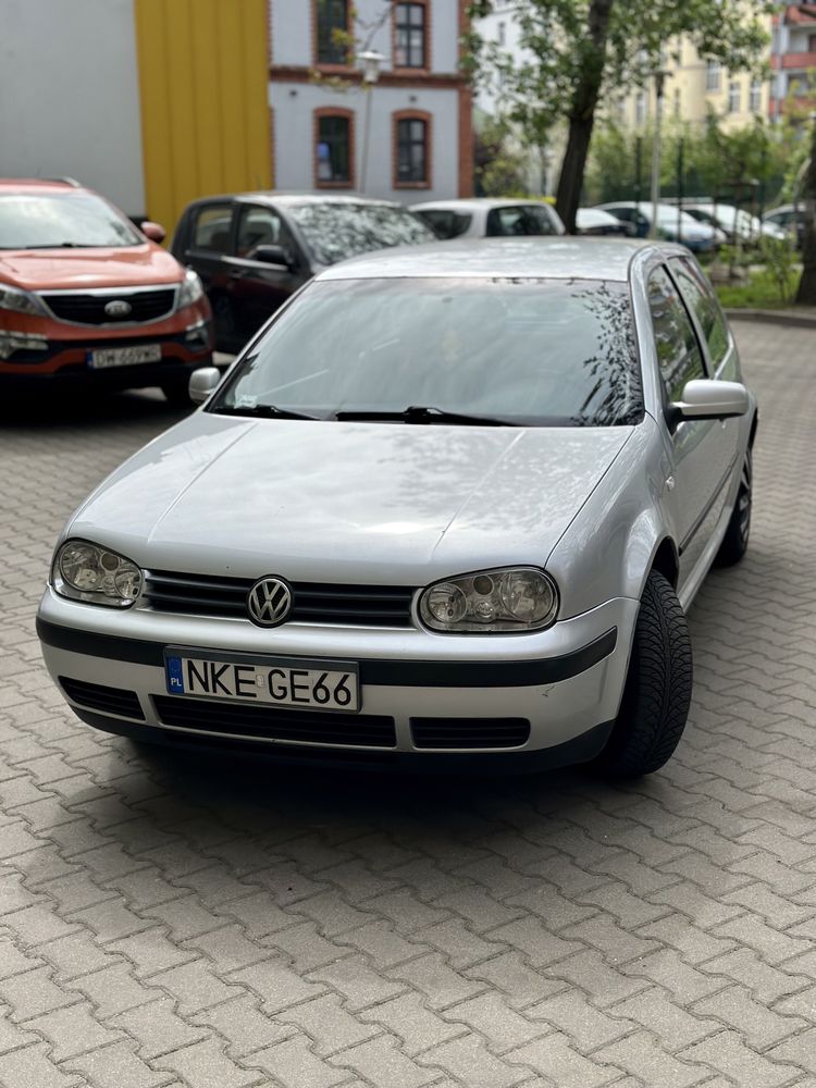 Volkswagen Golf 1.4 lpg/benzyna