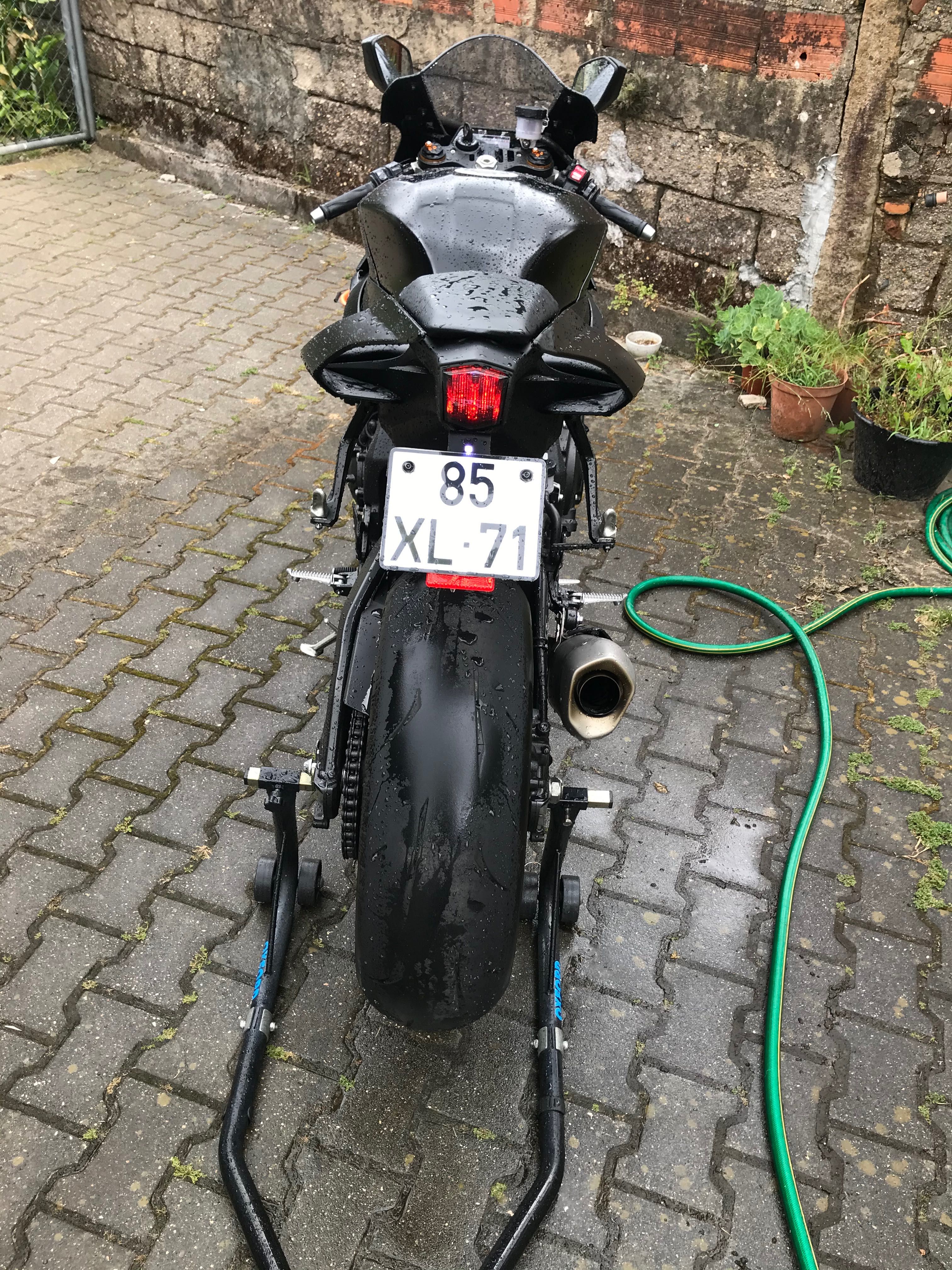 Farolim Stop traseiro yamaha R1