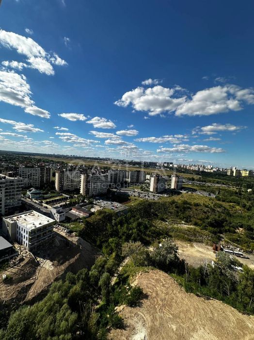 Продаж квартири, вул. Максимовича Михайла, ЖК Нова Англія