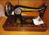 Швейна машина ручним або ножним приводом