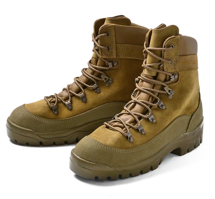 Botas Militares US Army Mountain Combat Boot - NOVAS - Tamanho 36