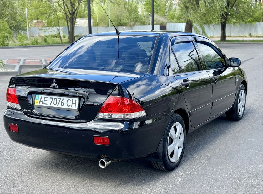 Продам Mitsubishi Lancer 2005