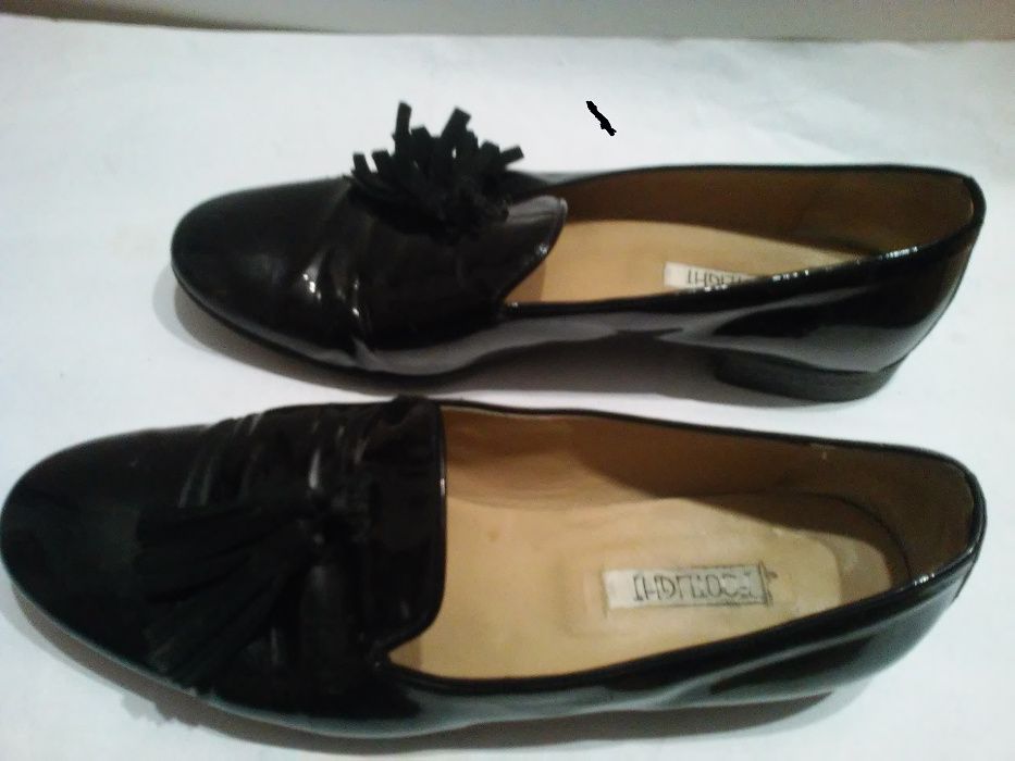 buty SKÓRA lakierowana; z frędzelkami, lordsy; Footlight 38,5