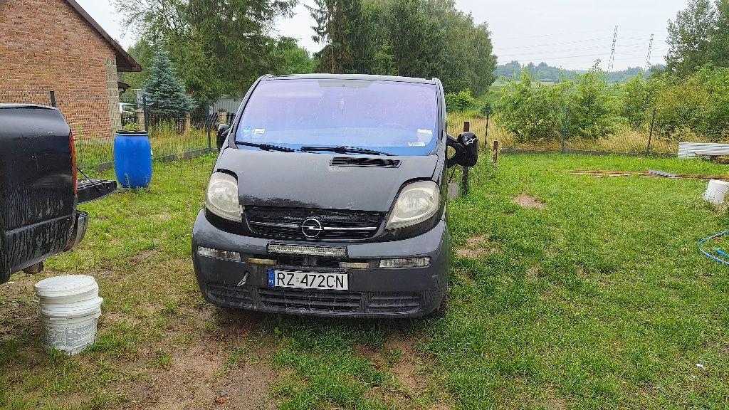OOPEL VIVARO 1,9 DTI cały lub na części