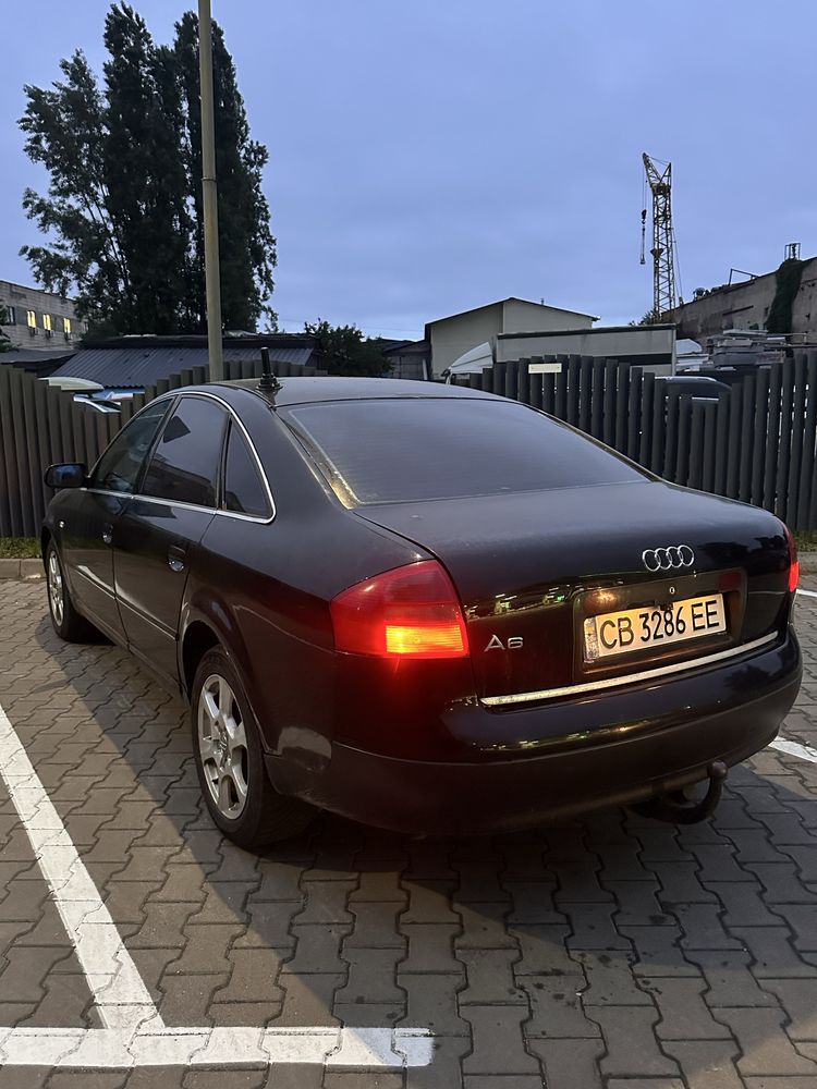 Audi a6c5 1,8t.