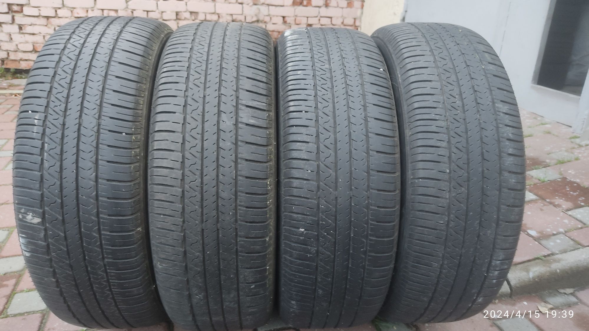 1000 грн Резина Falken 225 60 R18