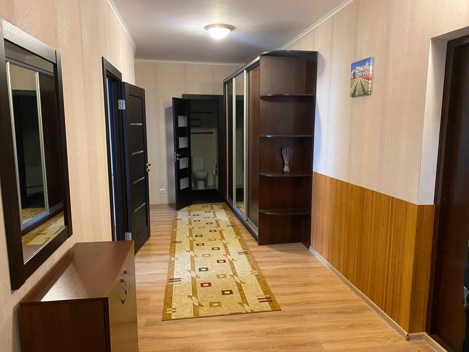 3-кімн кв-ра, вул. Урлівська 11/44, Осокорки, Позняки.