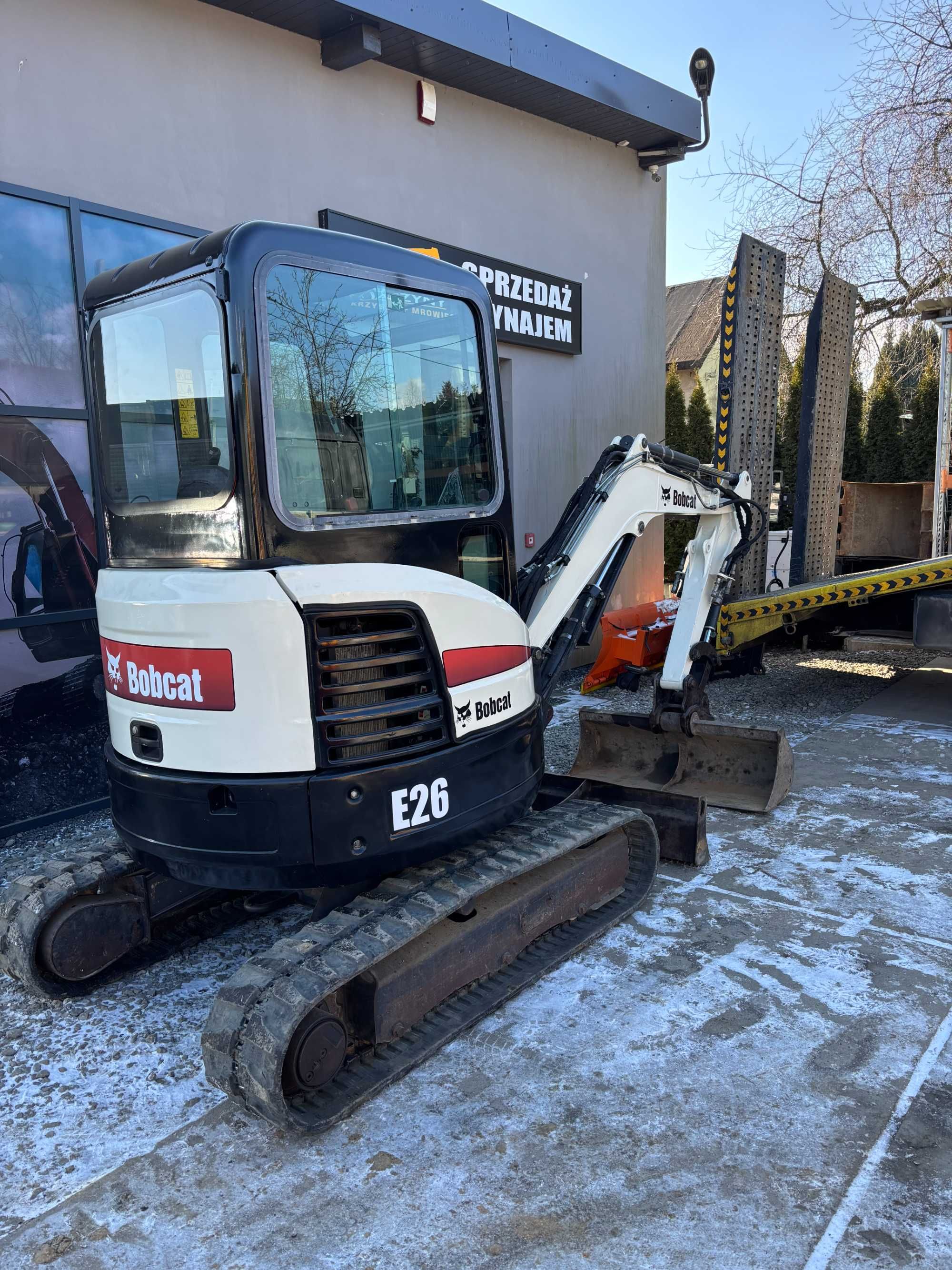 Minikoprak Bobcat E26 z 2014r szybkozłącze pełna ogrzewana kabina