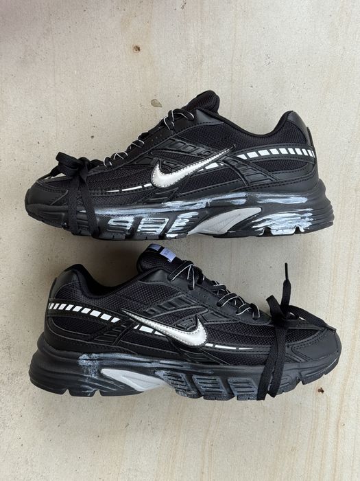 36-45 Nike Initiator Custom Black
